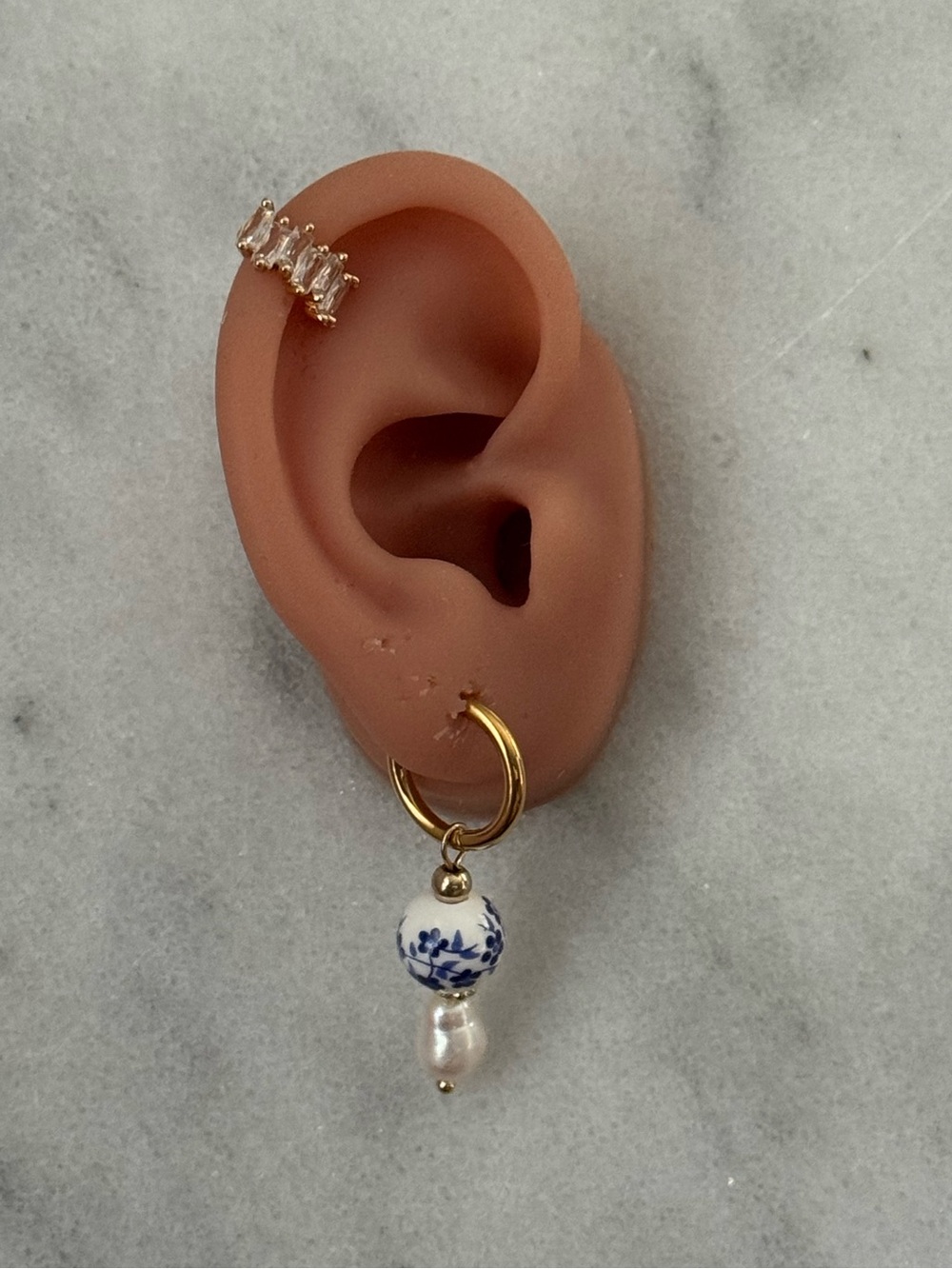 Gold Vintage Style Oriental Floral Pearl Beaded Hoop Earrings 

Brand New